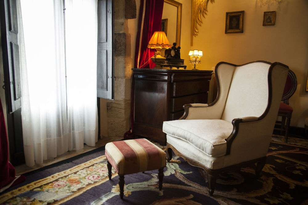 Hotel Palacio De La Pena Cantabria Ajo Kültér fotó