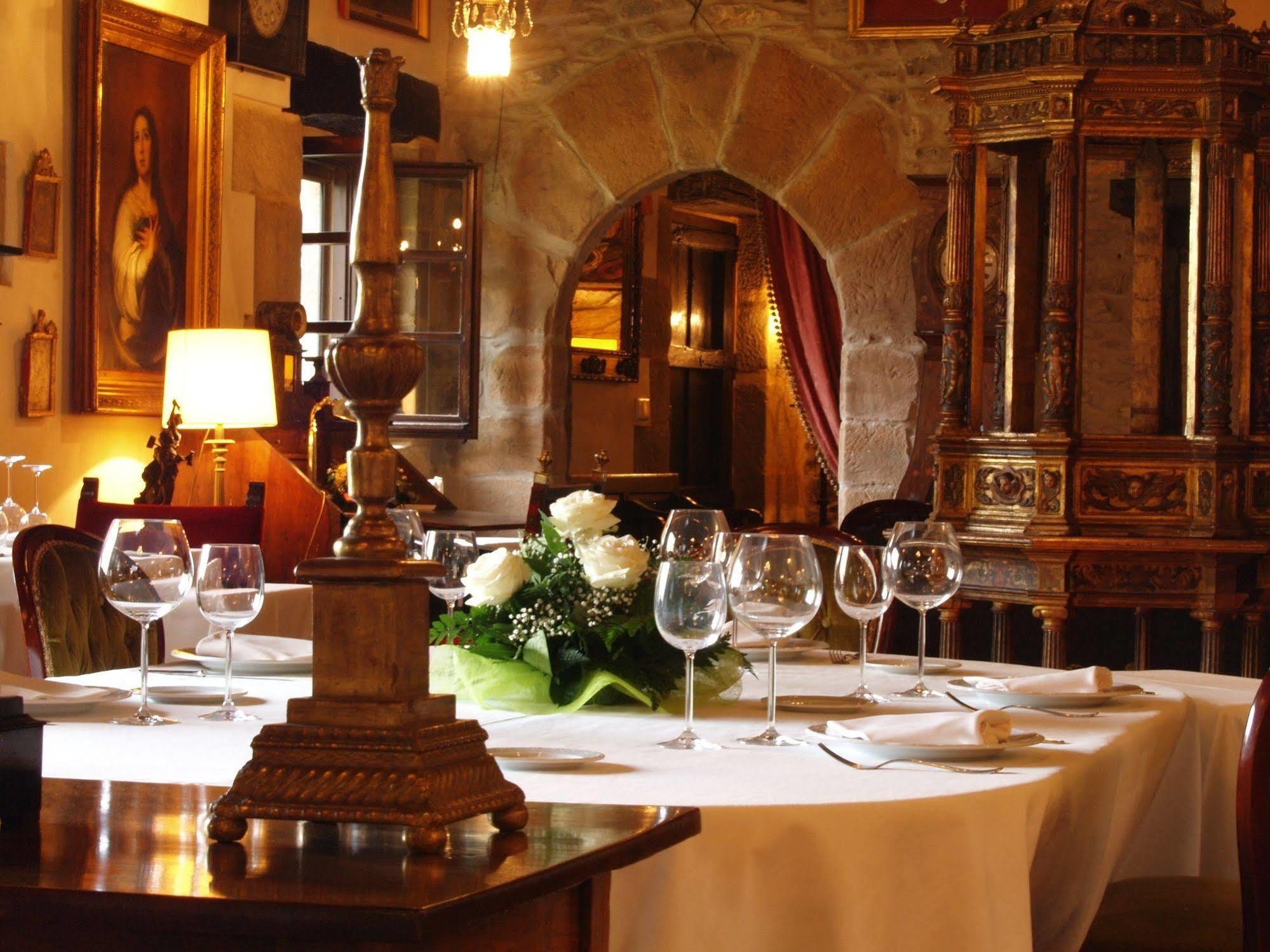 Hotel Palacio De La Pena Cantabria Ajo Kültér fotó