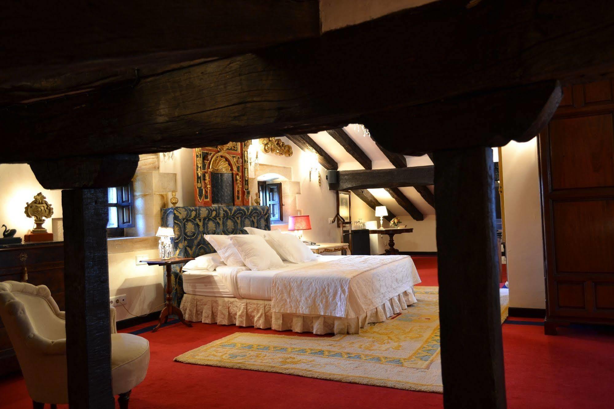 Hotel Palacio De La Pena Cantabria Ajo Kültér fotó